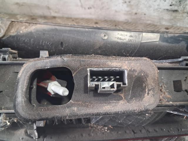 2N1113A603B FORD Piloto trasero izquierdo comprar Madrid