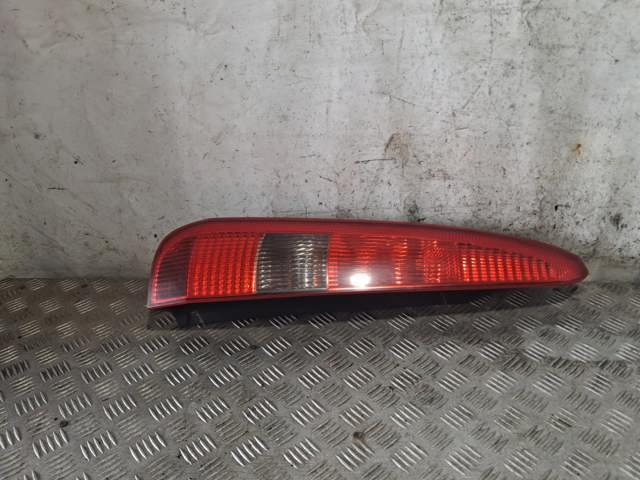 2N1113A603B Piloto trasero izquierdo  comprar en Reus