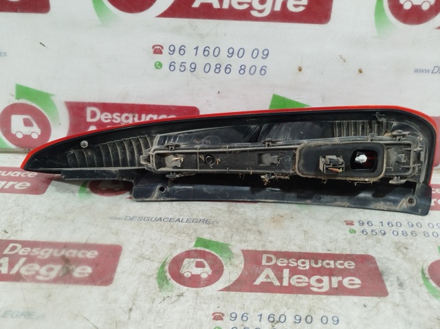 FORD 2N1113A603B Piloto trasero izquierdo  comprar en Murcia
