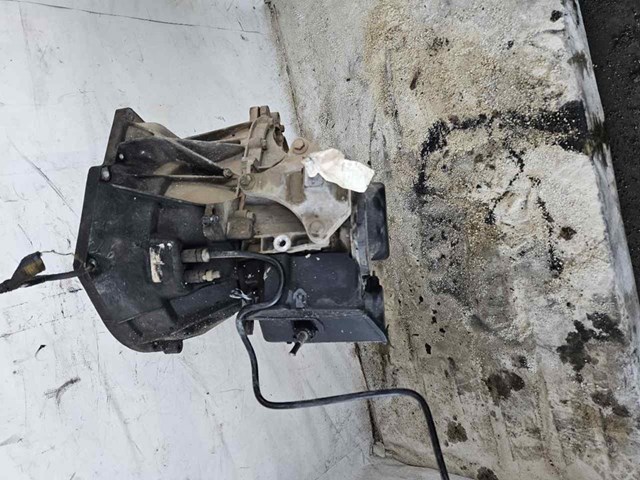 2N1R7002EC FORD Caja de cambios  en stock Gandía