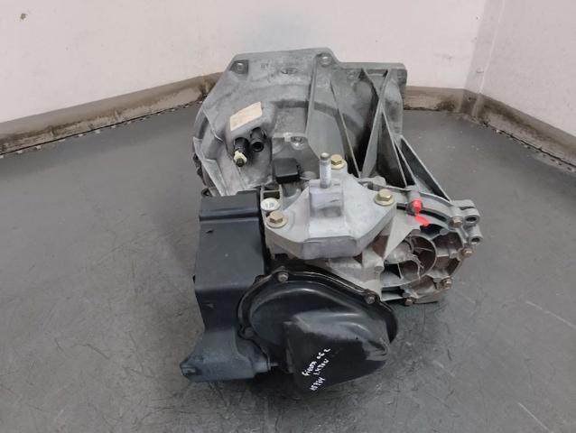 2N1R7002EC FORD Caja de cambios manual completa  disponible Alicante