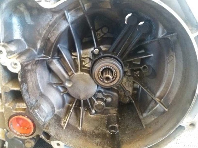 FORD 2N1R7002ED Caja de cambios manual completa  comprar en Albacete