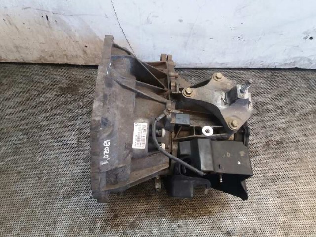 2N1R7002ED Caja de cambios  en stock Granada