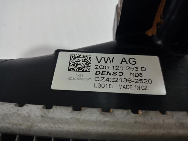 2Q0121253D Radiador adicional de refrigeración del motor  en stock Castellón