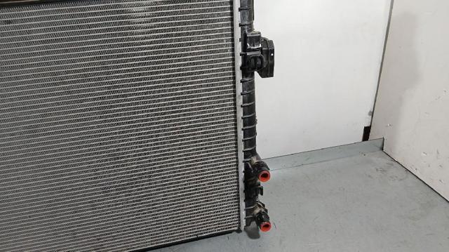 2Q0121253K Radiador de refrigeración del motor  disponible Burgos