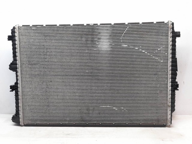 VAG 2Q0121253R Radiador de refrigeración del motor  comprar en Ponferrada