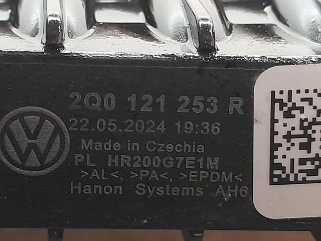 2Q0121253R Radiador  en stock Sabadell