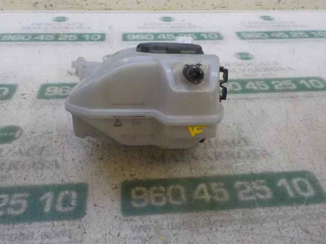 VAG 2Q0121407B Depósito de expansión del sistema de refrigeración  disponible España