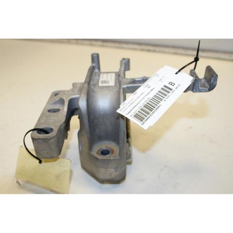 2Q0199262BK Soporte de motor derecho  disponible Burgos