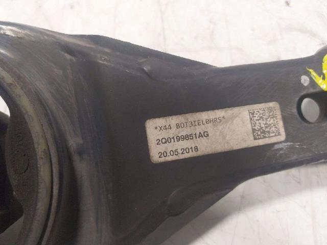 2Q0199851AD VAG Soporte de viga delantera comprar Bilbao