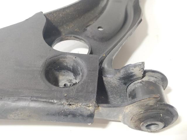 2Q0407151D VAG Brazo inferior izquierdo de la suspensión delantera  comprar en Oviedo