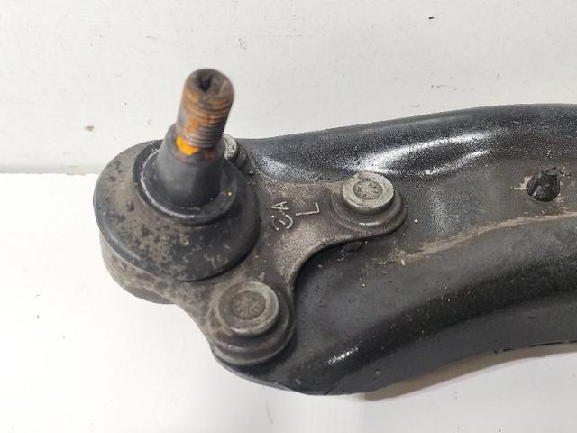2Q0407151D Brazo inferior izquierdo de la suspensión delantera  comprar en Pontevedra