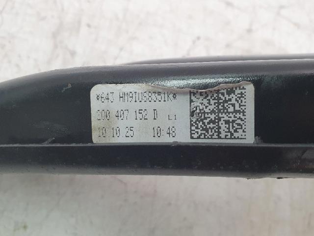 2Q0407152D Brazo inferior derecho de la suspensión delantera  comprar en Zaragoza