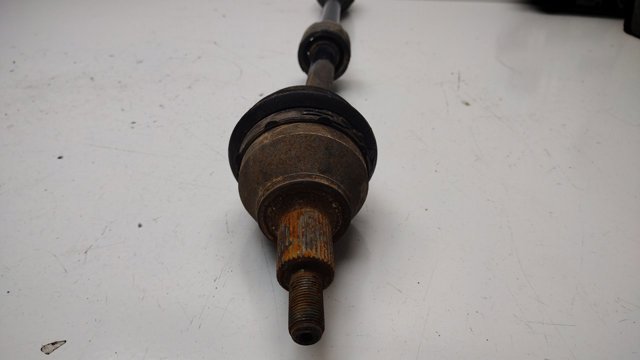 2Q0407272BR VAG Semieje delantero derecho comprar Madrid