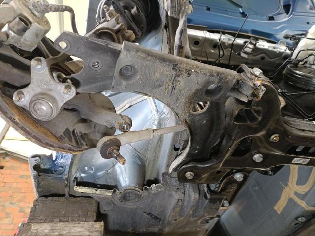 2Q0498151 VAG Brazo inferior izquierdo de la suspensión delantera  disponible Ourense