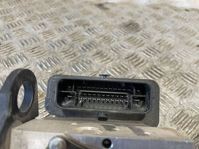 VAG 2Q0614517AG Módulo hidráulico de ABS  disponible Valladolid