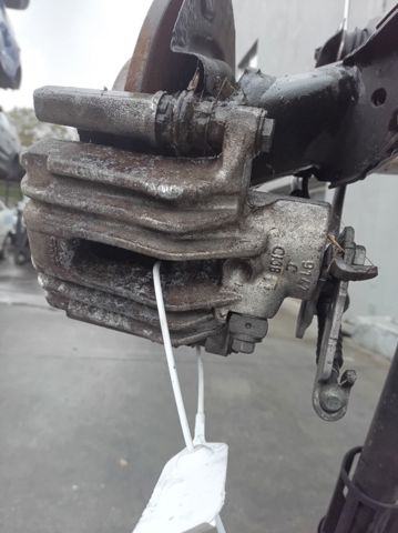 VAG 2Q0615424C Pinza de freno trasera derecha comprar Barcelona