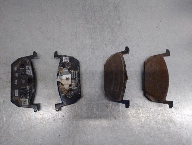 2Q0698151Q VAG/Seat