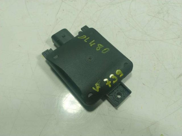 2Q0907686G Radar de cambio de carril  en stock Granada
