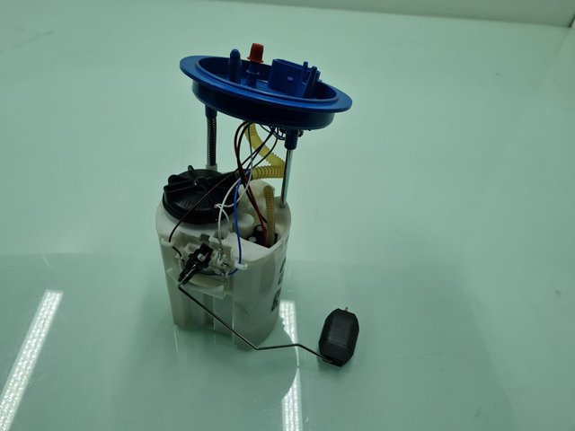2Q0919051L Módulo de bomba de combustible con sensor de nivel de combustible  comprar en Reus