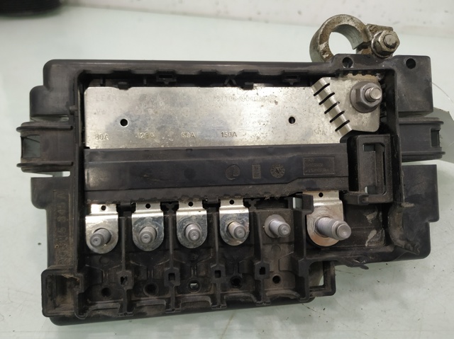 2Q0937548D VAG Caja de fusibles  en stock Huelva