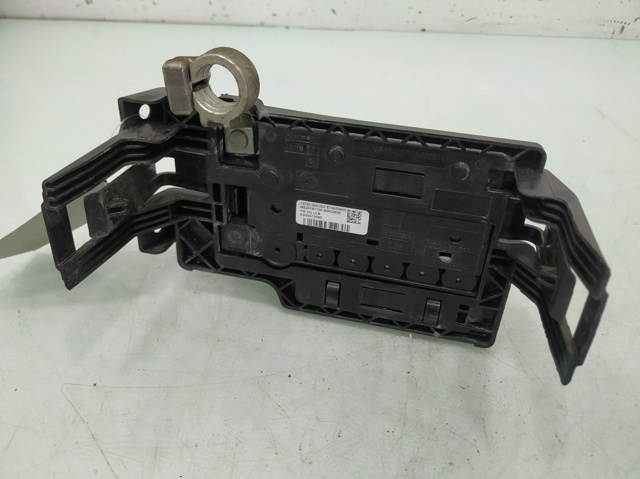 VAG 2Q0937548D Caja de fusibles  comprar en Albacete