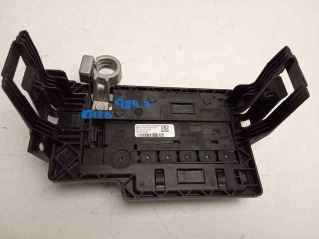 2Q0937548D Caja de fusibles  en stock Castellón
