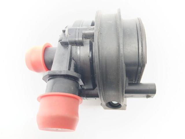 2Q0965567 VAG Bomba de agua eléctrica auxiliar  en stock Huelva