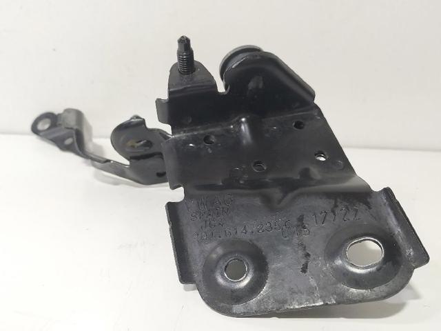 2Q1614235C VAG