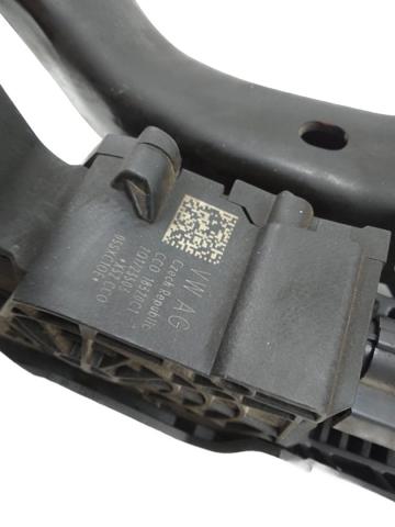 2Q1721058F VAG Pedal de freno comprar Alcalá