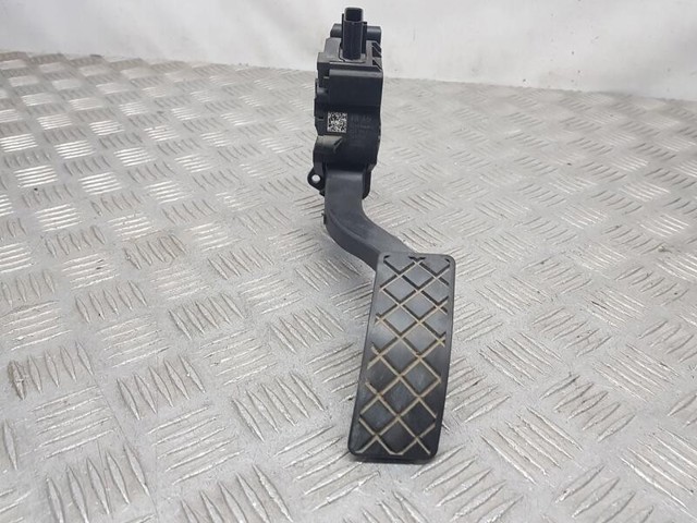2Q1723503 VAG