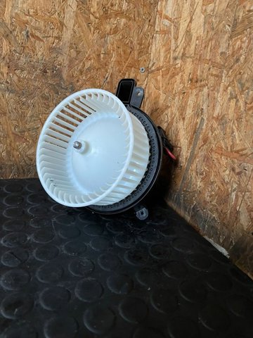 2Q1819021 Motor del ventilador del calefactor  comprar en Pontevedra