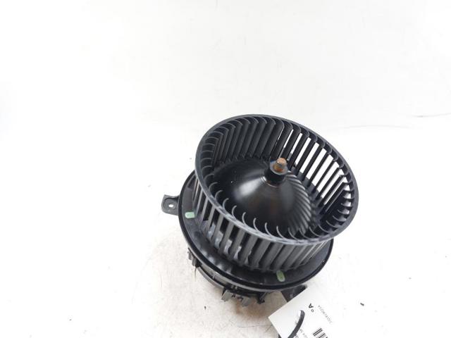 2Q1819021A Ventilador habitáculo  en stock Granada
