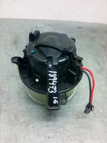 2Q1820021 Motor del ventilador del calefactor  disponible Málaga