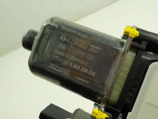2Q1959405E Motor del elevalunas de la puerta delantera izquierda  comprar en Pontevedra