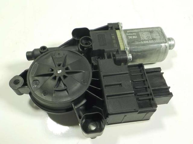 2Q1959405E Motor del elevalunas de la puerta delantera izquierda  comprar en Pontevedra