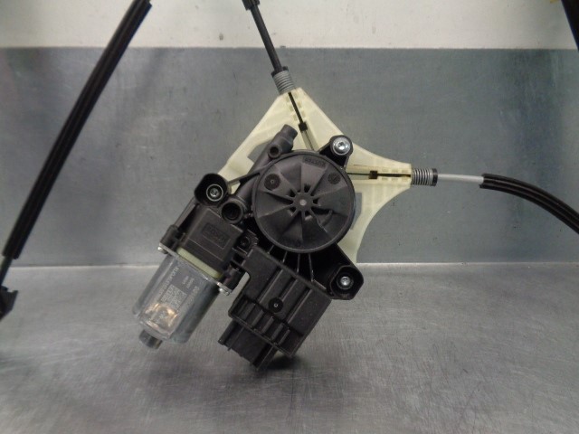 2Q1959881 VAG Motor del elevalunas eléctrico  en stock Huelva