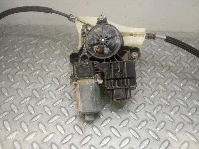 2Q1959881 Motor del elevalunas de la puerta delantera izquierda  comprar en Zaragoza
