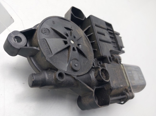 2Q1959881 Motor del elevalunas eléctrico comprar Girona