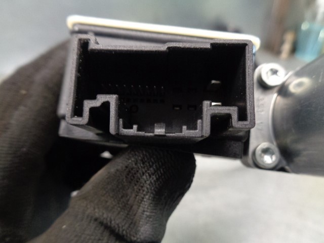 VAG 2Q1959881 Motor del elevalunas de la puerta delantera izquierda  comprar en Murcia