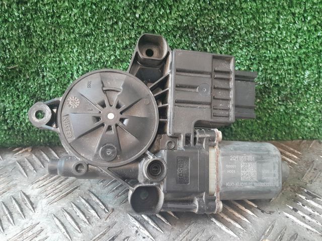 VAG 2Q1959881 Motor del elevalunas de la puerta delantera izquierda  disponible España