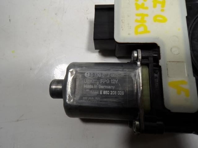 VAG 2Q1959881B Motor del elevalunas de la puerta delantera izquierda  disponible Valladolid