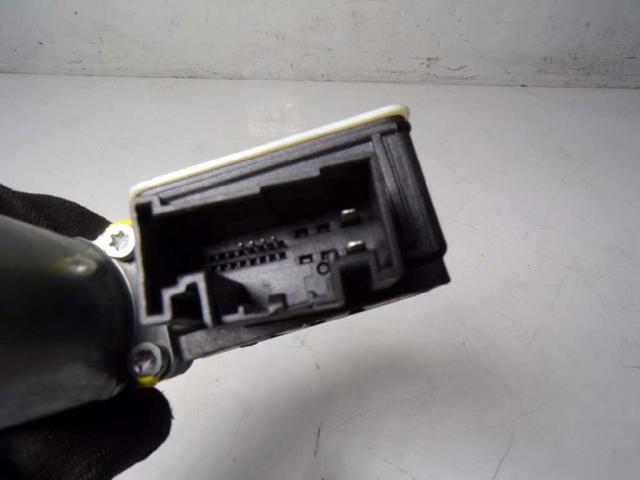 VAG 2Q1959882 Motor del elevalunas de la puerta delantera derecha comprar Barcelona