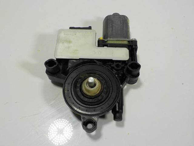 2Q1959882 Motor del elevalunas de la puerta delantera derecha  comprar en Pontevedra