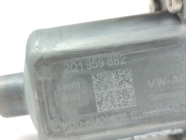 2Q1959882 VAG Motor del elevalunas de la puerta delantera derecha  disponible Alicante