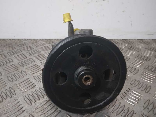 Bomba servodireccion 2S413A696AA FORD