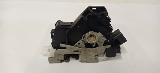 2S4AA26413EB Ford