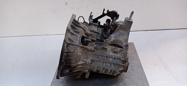 FORD 2S4R7002MA Caja de cambios manual completa  disponible Lugo