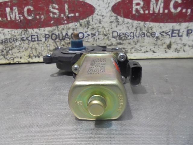 2S5114553AA Mecanismo de elevalunas de la puerta delantera derecha  disponible Málaga