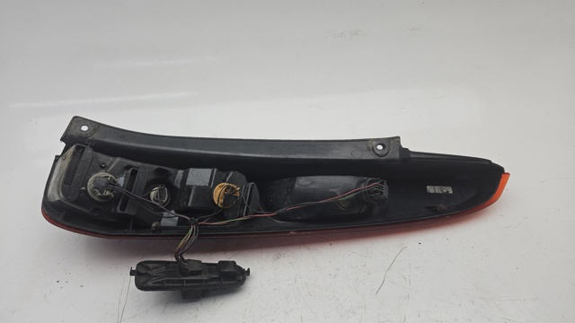 2S6113N004AD Portalámparas de luz trasera  comprar en Reus